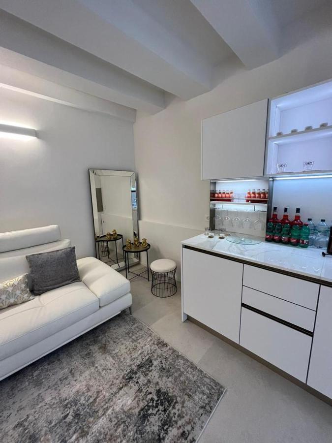 Апартаменты Immobiliare Nk Palazzo Bonvicini Венеция Экстерьер фото